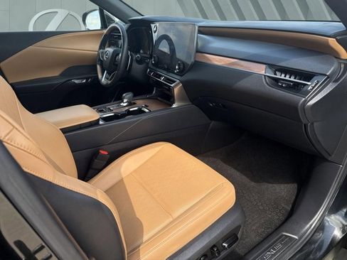 Certified 2024 Lexus RX 350 Premium w/ Accessory Package (K3) image 27