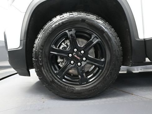 Used 2021 GMC Acadia AT4 w/ Trailering Package AWD/4WD image 17