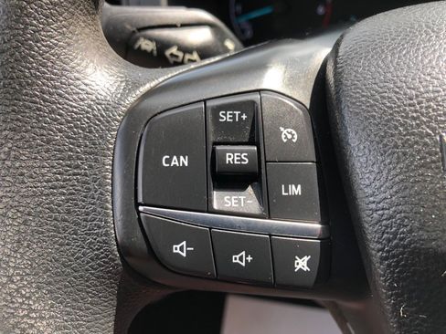 Used 2020 Ford Transit 250 Low Roof AWD image 33