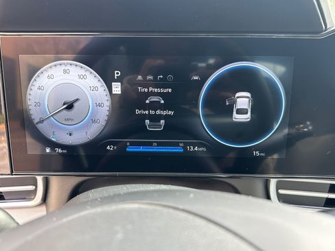 New 2026 Hyundai Elantra Limited image 28