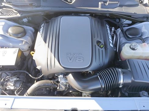 Used 2022 Dodge Challenger R/T w/ Plus Package image 28