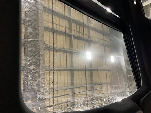 Used 2023 Ford F150 Lariat w/ Equipment Group 502A High image 4