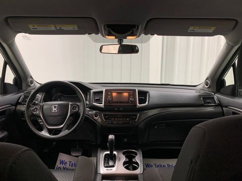 Used 2018 Honda Ridgeline Sport image 16