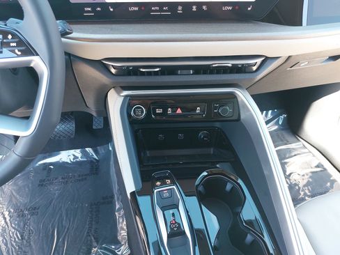 New 2026 Audi Q5 Premium Plus AWD/4WD image 22