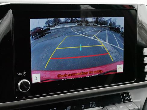 Certified 2025 Toyota Camry SE image 29