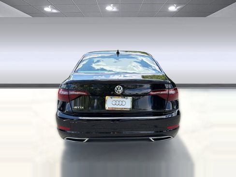 Used 2020 Volkswagen Jetta R-Line w/ R-Line Cold Weather Package FWD image 10