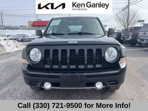 Used 2016 Jeep Patriot High Altitude image 19