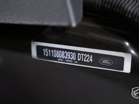 Used 1991 Land Rover Defender 110 image 39