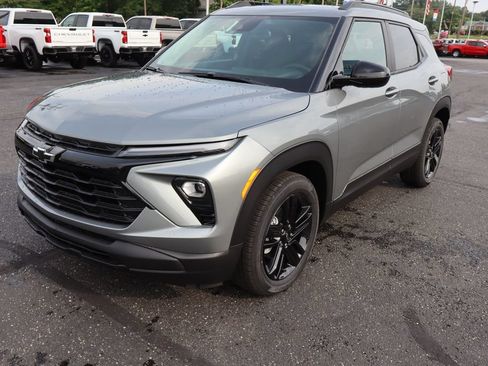 New 2026 Chevrolet TrailBlazer LT w/ Convenience Package FWD image 24