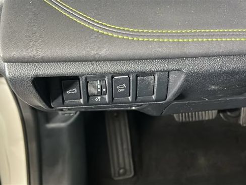 Used 2024 Subaru Outback Onyx Edition AWD/4WD image 19