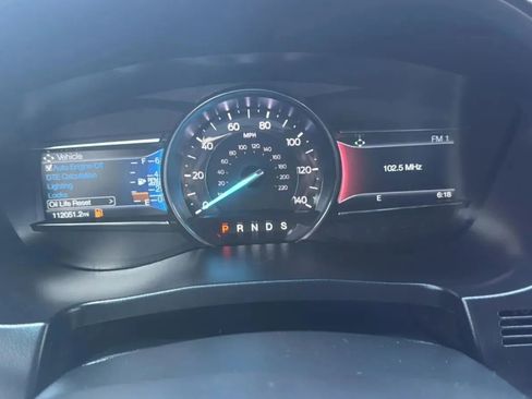 Used 2018 Ford Explorer XLT w/ Equipment Group 202A FWD image 10