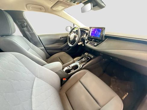 Used 2024 Toyota Corolla LE FWD image 25