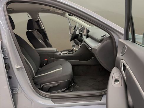 New 2026 Hyundai Sonata SE FWD image 16