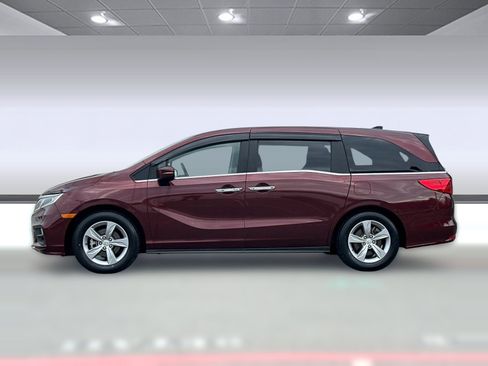 Certified 2018 Honda Odyssey EX-L image 2