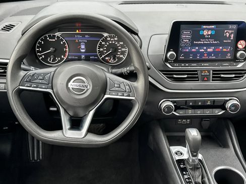 Certified 2022 Nissan Altima 2.5 SV image 14