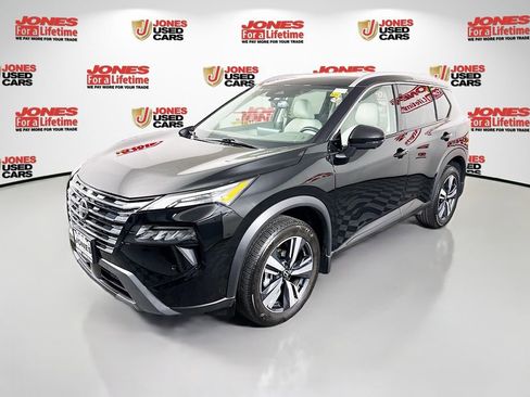 Used 2024 Nissan Rogue SL w/ SL Premium Package AWD/4WD image 15