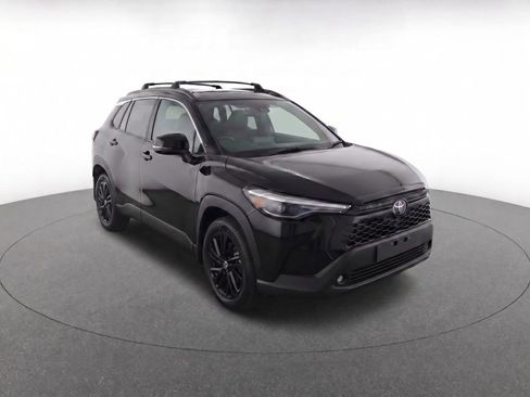 Used 2026 Toyota Corolla Cross XSE w/ Convenience Package image 1