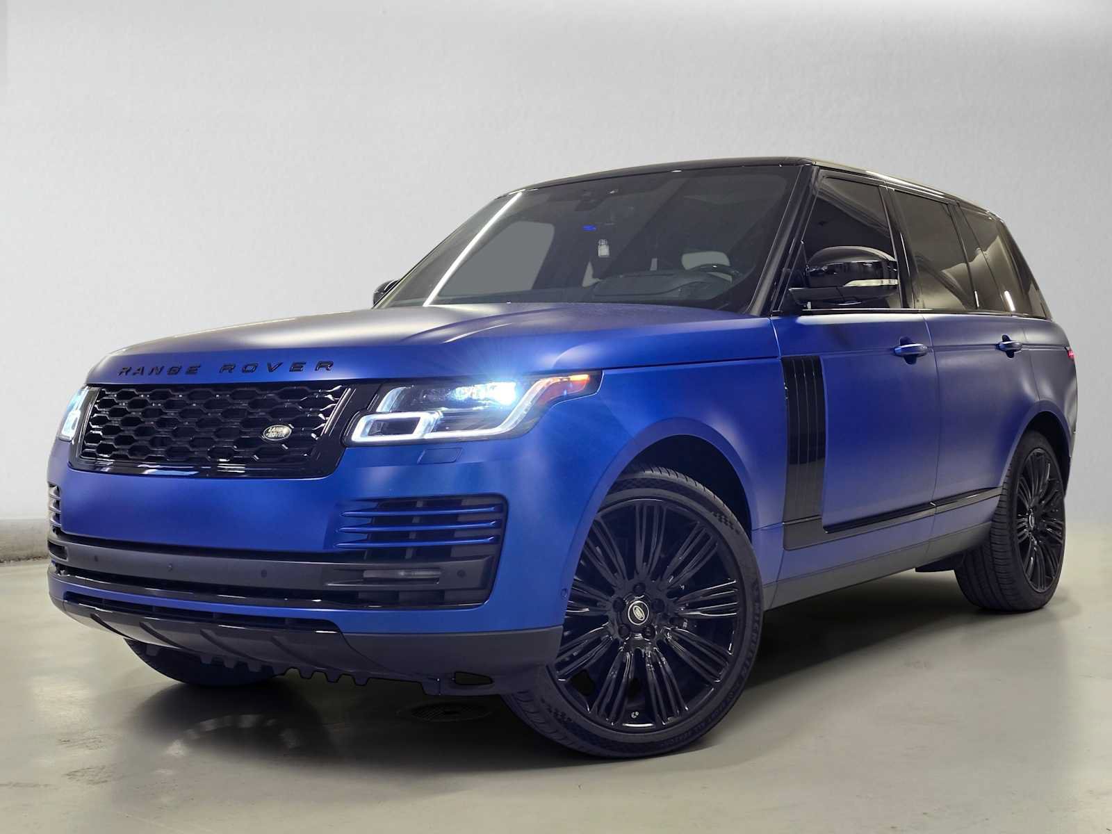 Used 2020 Land Rover Range Rover HSE AWD/4WD image 1