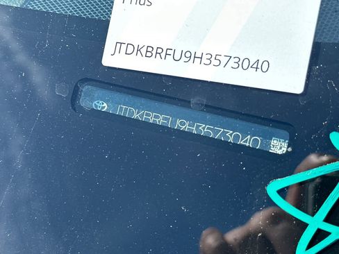 Used 2017 Toyota Prius Two w/ Prius Two Safety Plus Package image 23