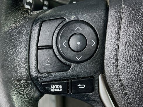 Used 2015 Toyota Corolla S Premium image 14