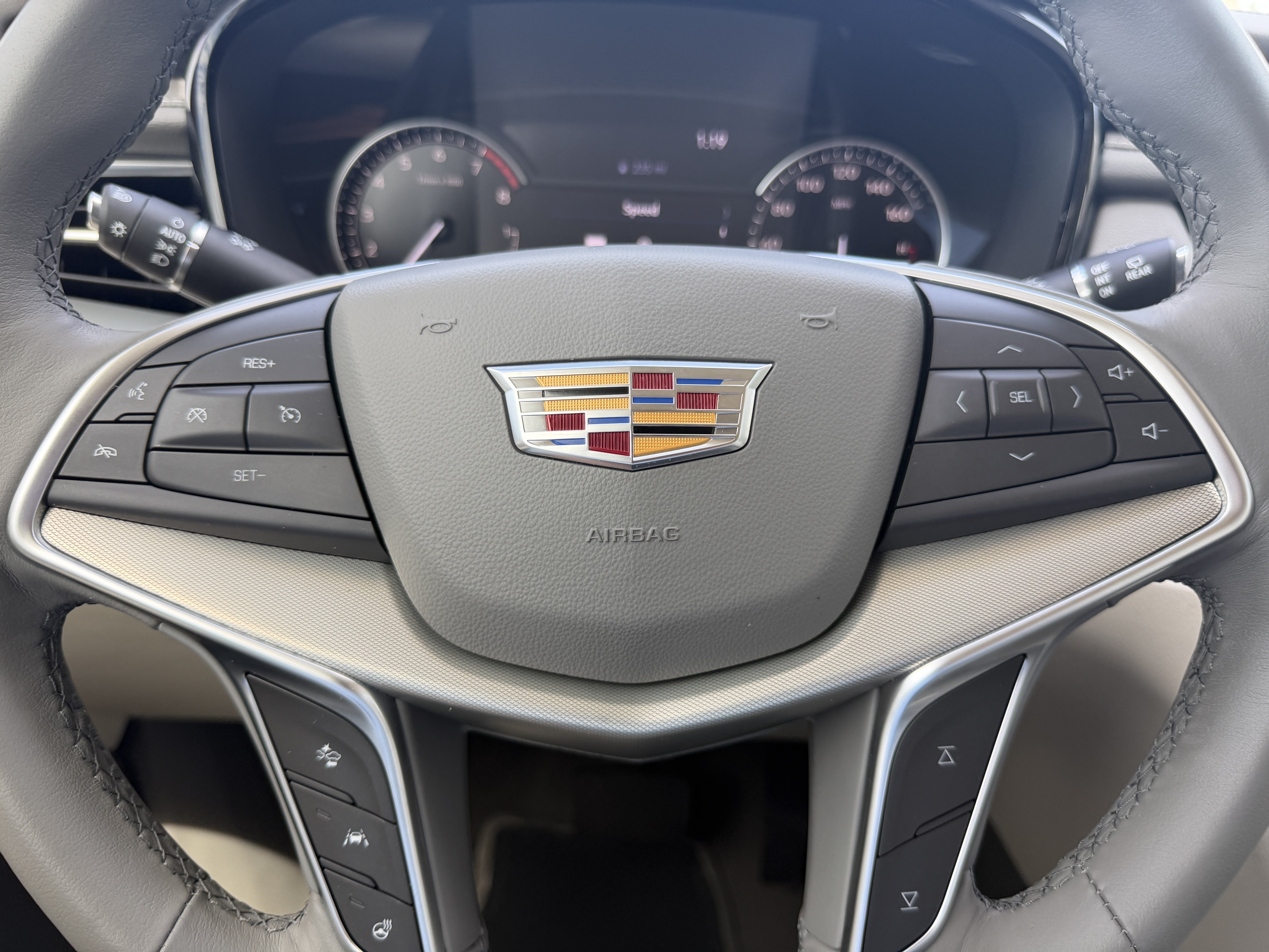 Certified 2024 Cadillac XT5 Premium Luxury FWD image 27