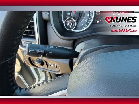 Used 2024 RAM 2500 Laramie image 13