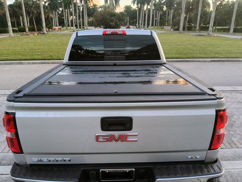 Used 2017 GMC Sierra 1500 SLE w/ SLE Value Package image 51