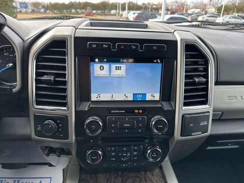 Used 2018 Ford F250 Lariat w/ Lariat Value Package image 18