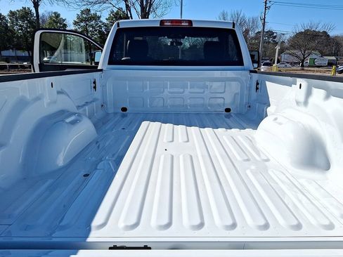 Used 2024 RAM 2500 Tradesman w/ Chrome Appearance Group image 28