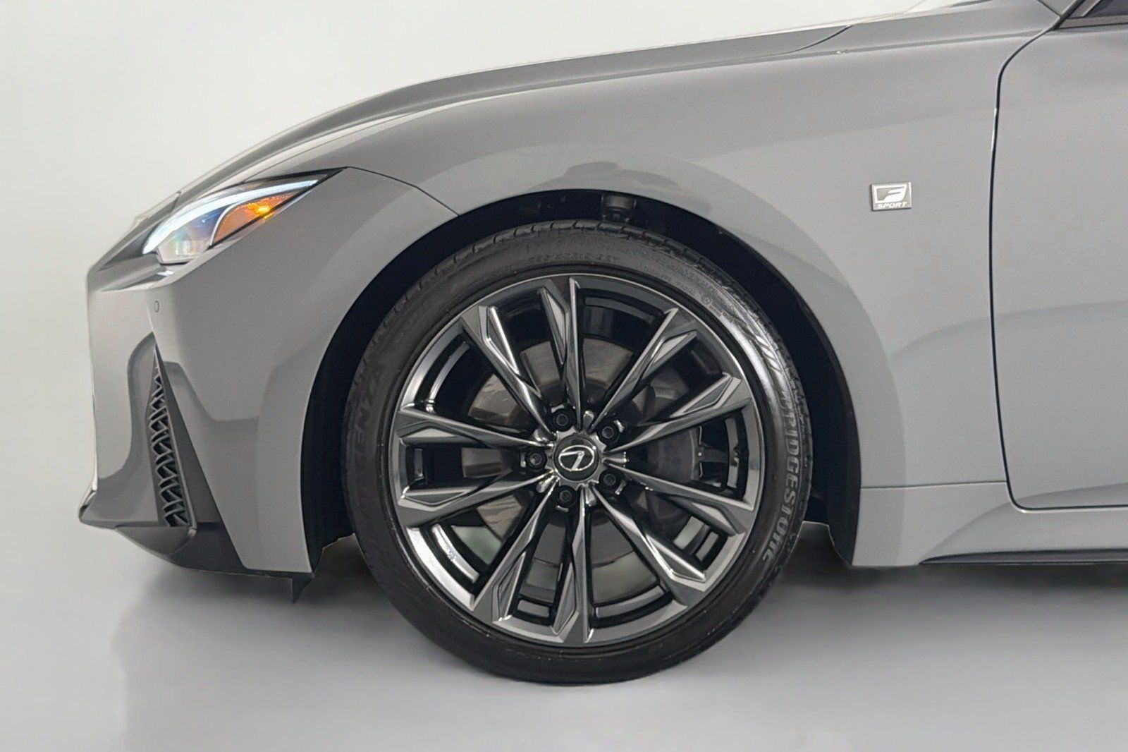 Used 2025 Lexus IS 350 F Sport RWD image 9