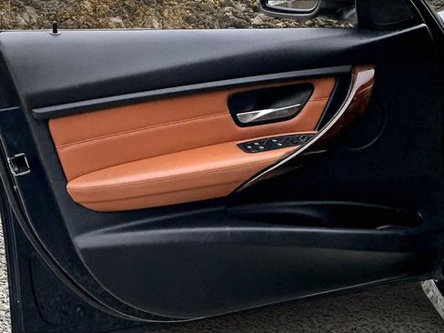 Used 2013 BMW 328i xDrive Sedan image 19