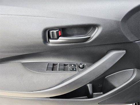 Used 2024 Toyota Corolla LE image 23