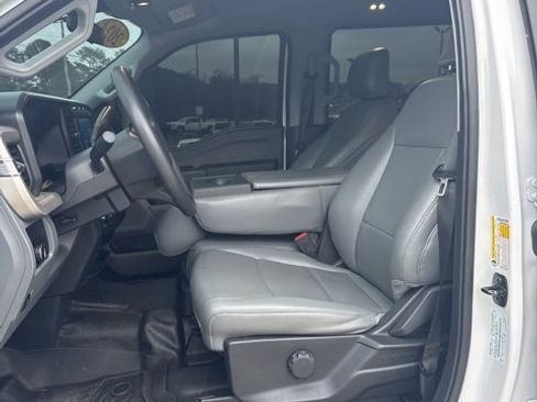Used 2024 Ford F250 XL w/ XL Chrome Package image 9