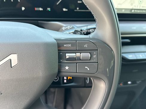 New 2026 Kia EV9 Wind AWD/4WD image 26