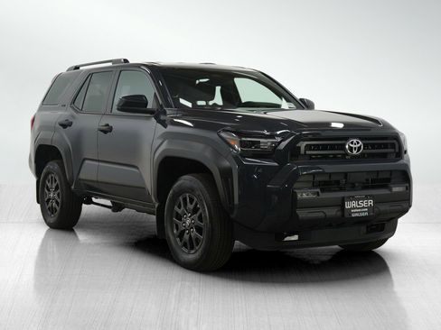 Used 2025 Toyota 4Runner SR5 image 7