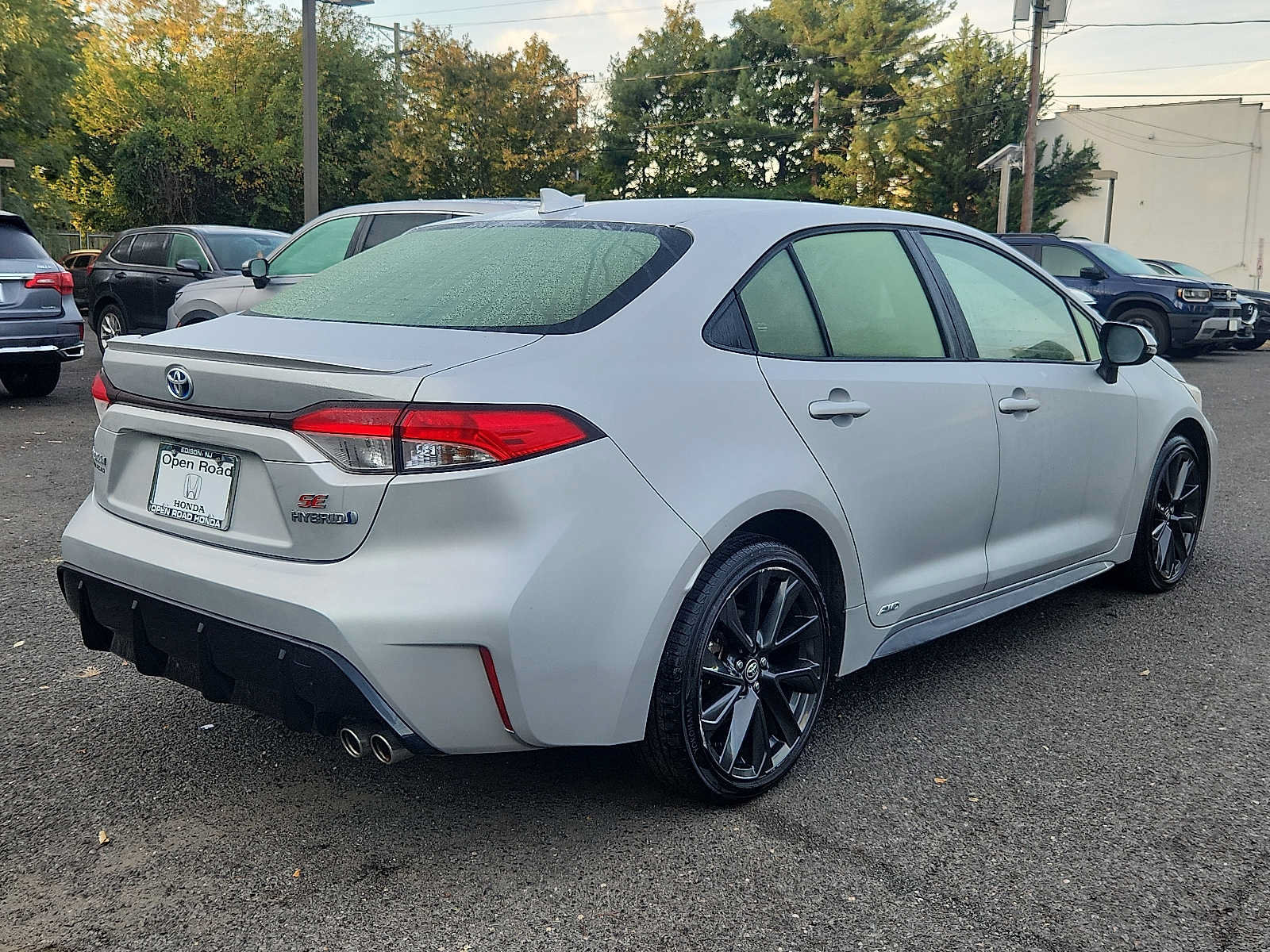 Used 2024 Toyota Corolla SE AWD/4WD image 6