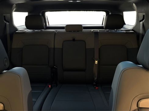 Used 2024 GMC Hummer EV 3X w/ LPO, Cargo Utility Package image 17