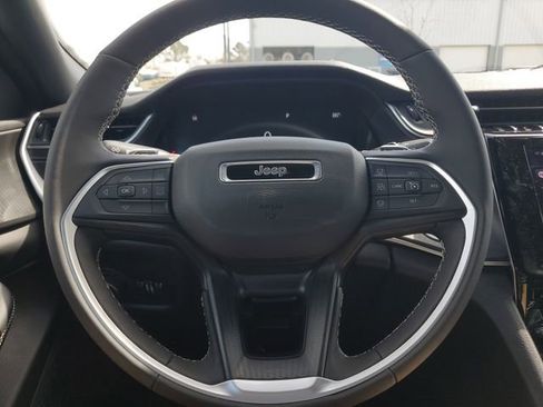 New 2026 Jeep Grand Cherokee L 2WD image 26