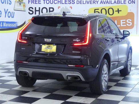 Used 2019 Cadillac XT4 Premium Luxury image 7