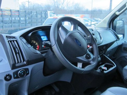 Used 2019 Ford Transit 150 XL image 15