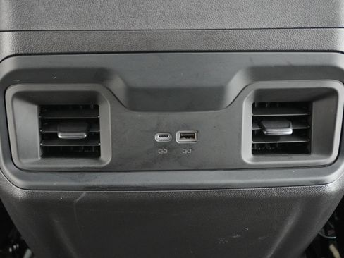 Used 2023 Chevrolet Silverado 1500 LT Trail Boss w/ LT Trail Boss Premium Package image 33