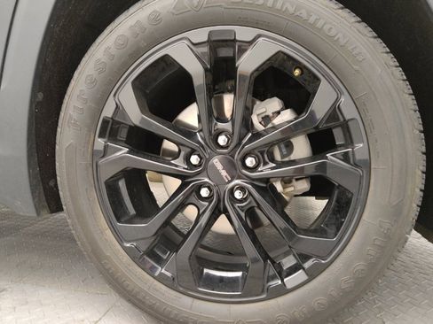 Used 2022 GMC Terrain SLE w/ Driver Convenience Package FWD image 31