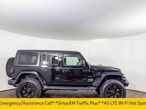 Used 2020 Jeep Wrangler Unlimited Sahara AWD/4WD image 15