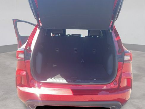 Used 2023 Ford Escape ST-Line w/ Tech Pack #1 AWD/4WD image 13