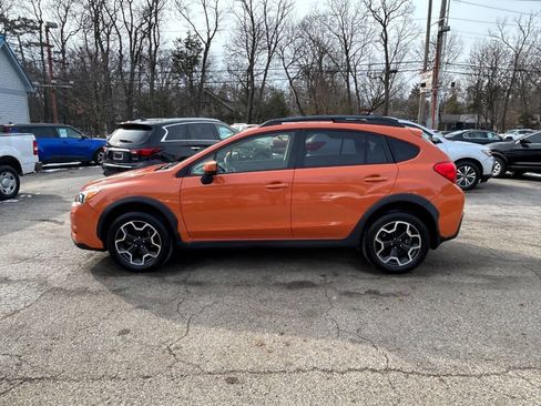 Used 2015 Subaru Crosstrek 2.0i Premium w/ Moonroof Package image 5