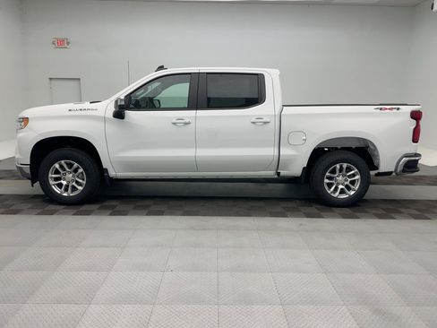 New 2026 Chevrolet Silverado 1500 LT image 2