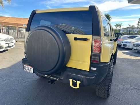 Used 2007 HUMMER H3 image 17