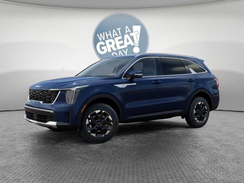 New 2026 Kia Sorento S AWD/4WD image 3