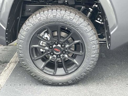 New 2026 Toyota Tundra Limited AWD/4WD image 14