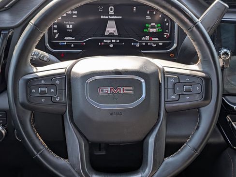 Used 2024 GMC Sierra 2500 AT4 w/ Technology Package AWD/4WD image 14